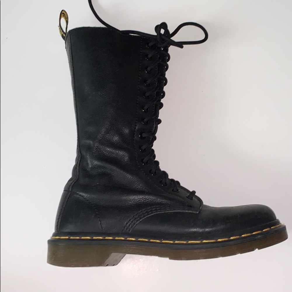 Dr. Martens 14-Eye Zip Boot